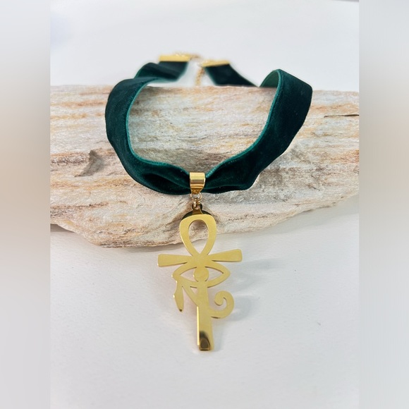 Ankh Pendant Choker - Ancient Egyptian Velvet Choker - Protection Choker - Picture 3 of 9